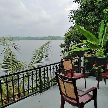 Hikka Lagoon Hikkaduwa Exterior photo